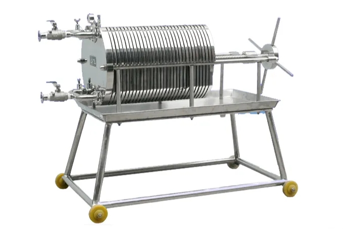 壓濾機：工業(yè)固液分離的核心技術(shù)與應(yīng)用解析